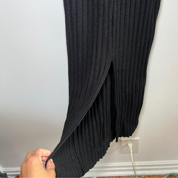 Zara V-Neck Black Dress with Center Slit Size Small - Picture 5 of 6